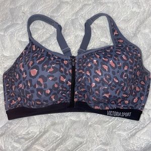 Victoria secret knockout sports bra leopard